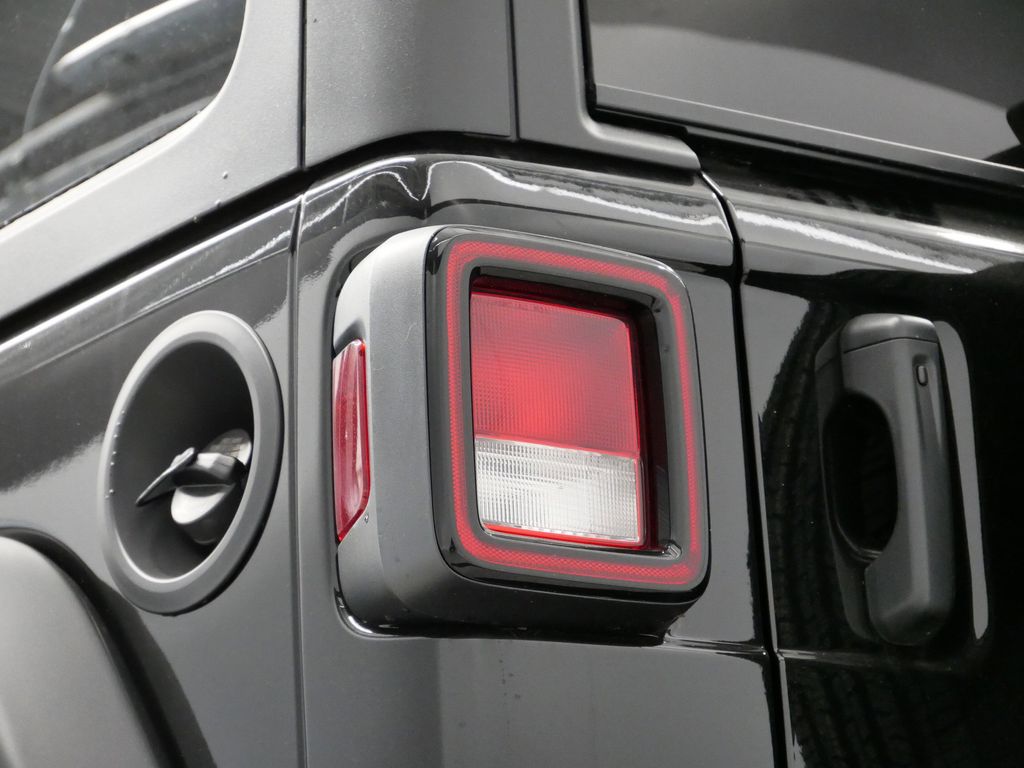 Thumbnail: 2026 Jeep Wrangler - 50