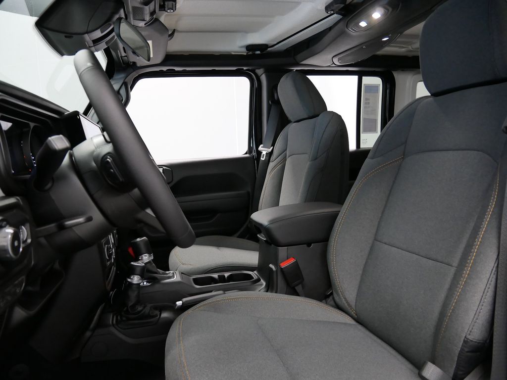 Thumbnail: 2026 Jeep Wrangler - 10