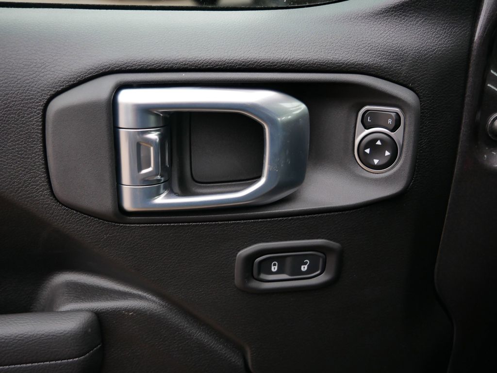 Thumbnail: 2026 Jeep Wrangler - 20