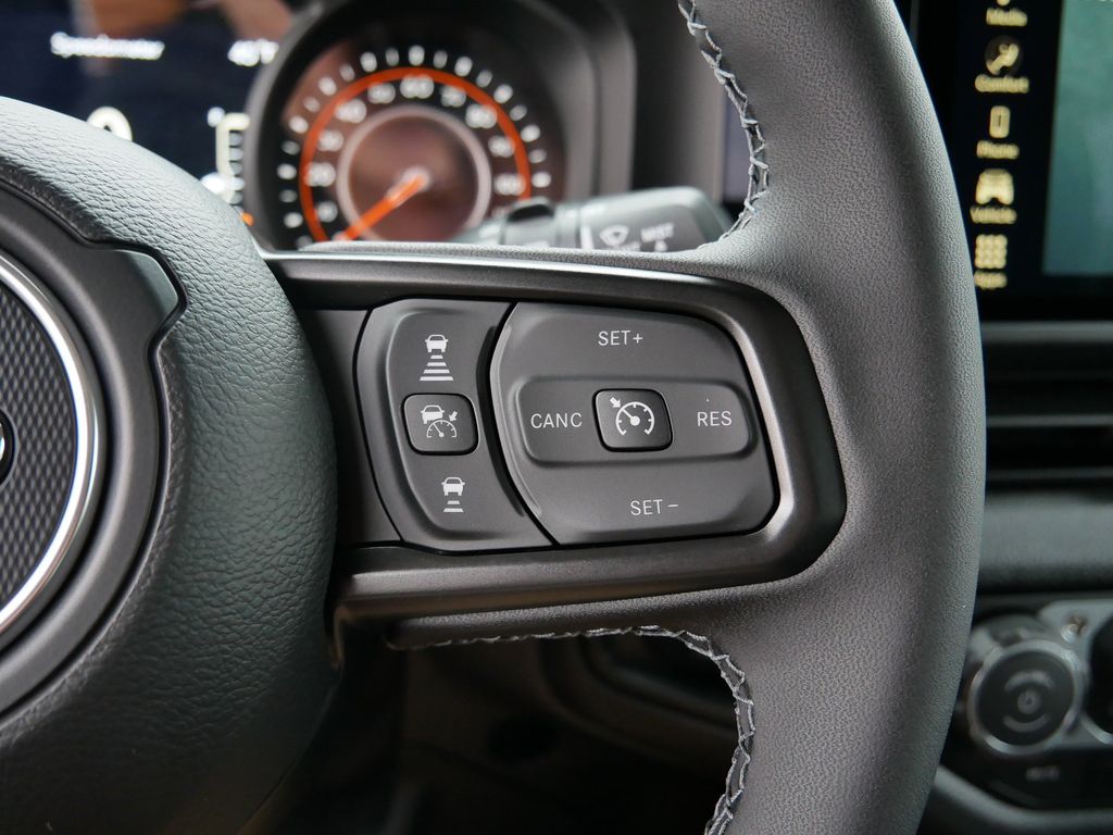 Thumbnail: 2026 Jeep Wrangler - 30