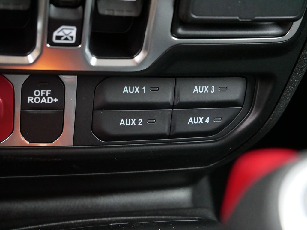 Thumbnail: 2026 Jeep Wrangler - 41