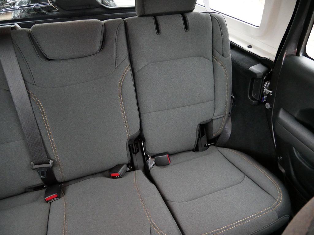 Thumbnail: 2026 Jeep Wrangler - 28