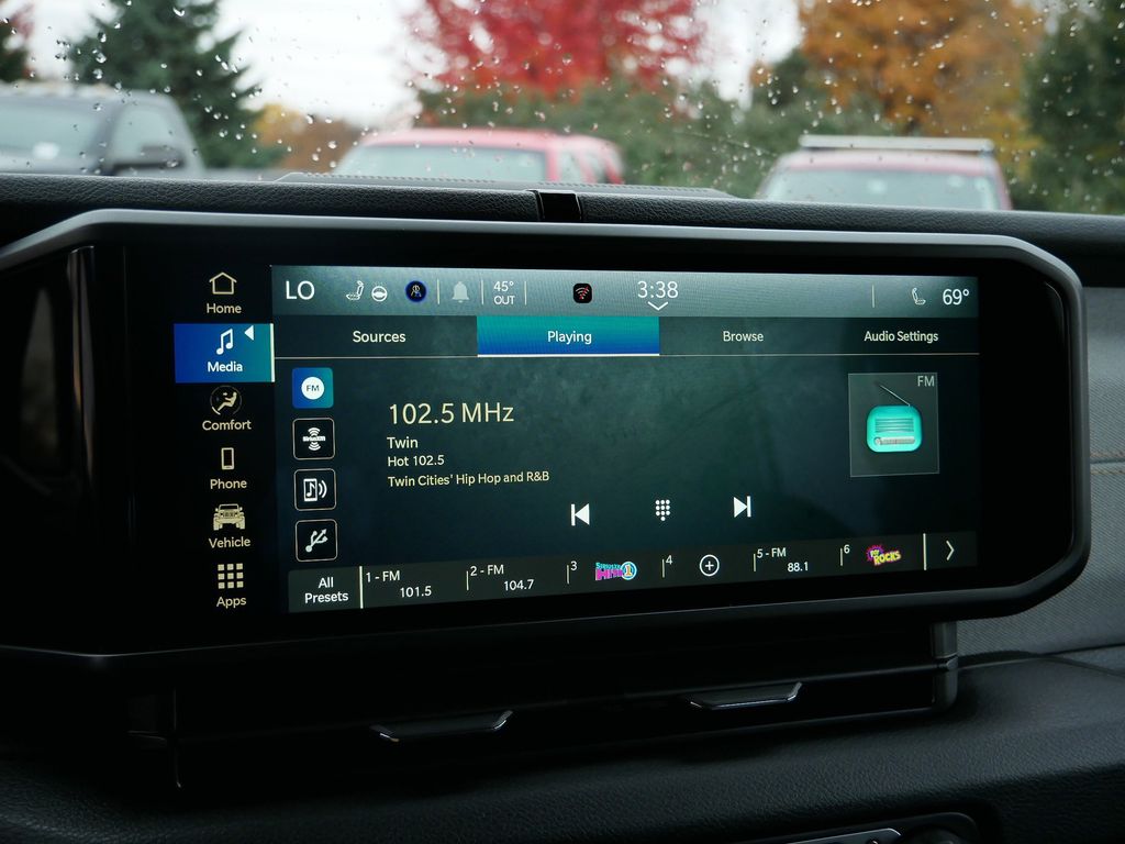 Thumbnail: 2026 Jeep Wrangler - 33