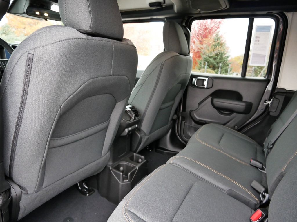 Thumbnail: 2026 Jeep Wrangler - 11