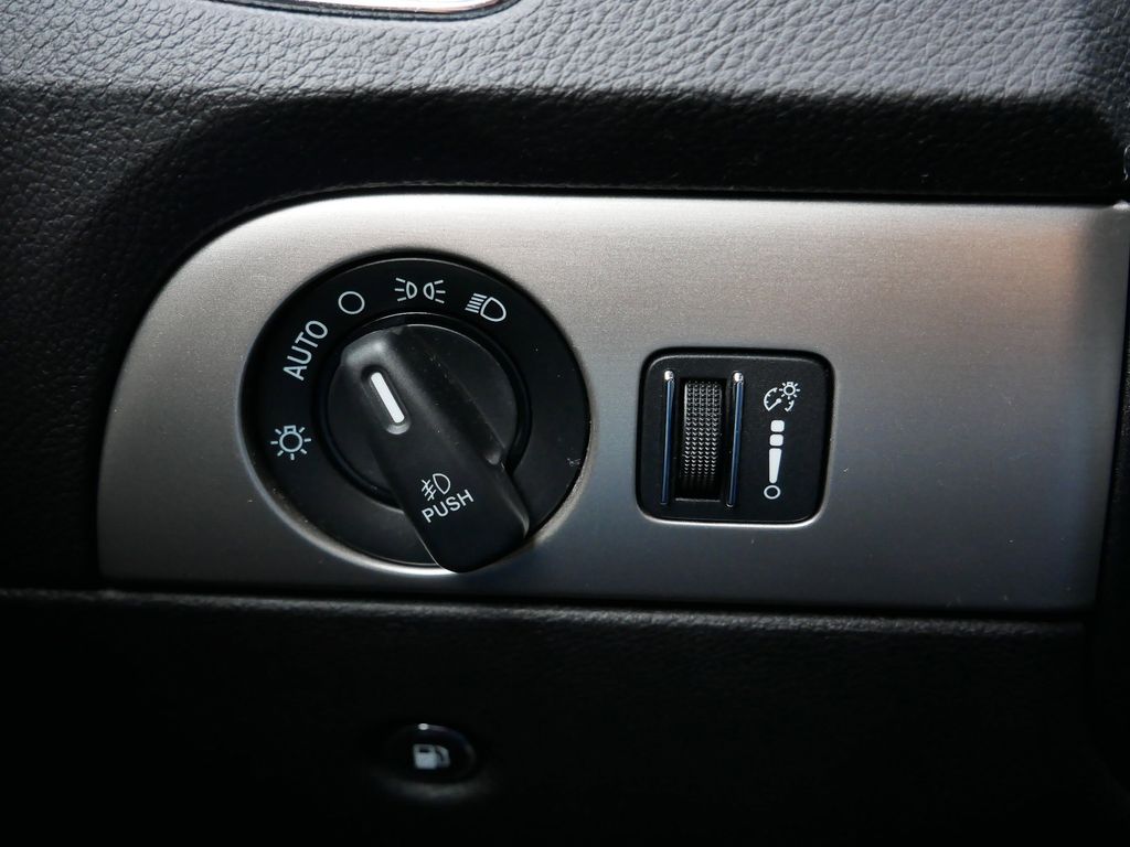 Thumbnail: 2017 Dodge Durango - 25