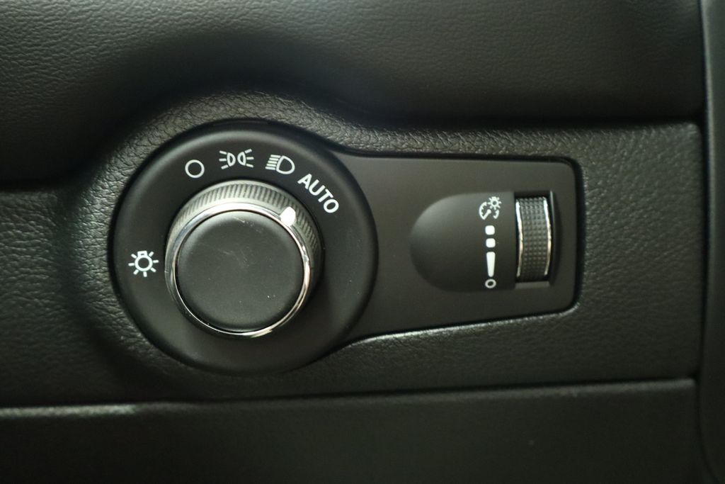 Thumbnail: 2026 Dodge Durango - 37