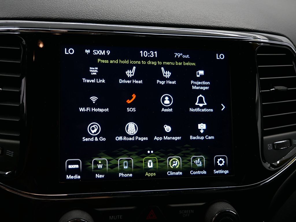 Thumbnail: 2022 Jeep Grand Cherokee - 32