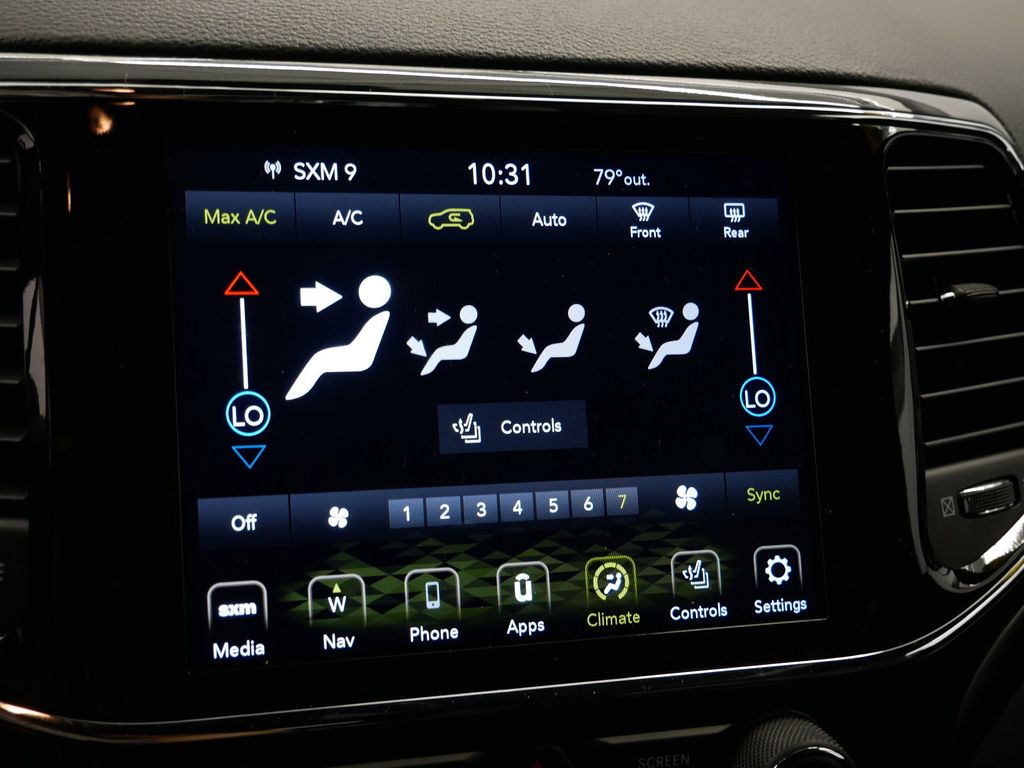 Thumbnail: 2022 Jeep Grand Cherokee - 33