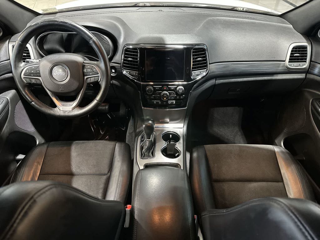 Thumbnail: 2019 Jeep Grand Cherokee - 2
