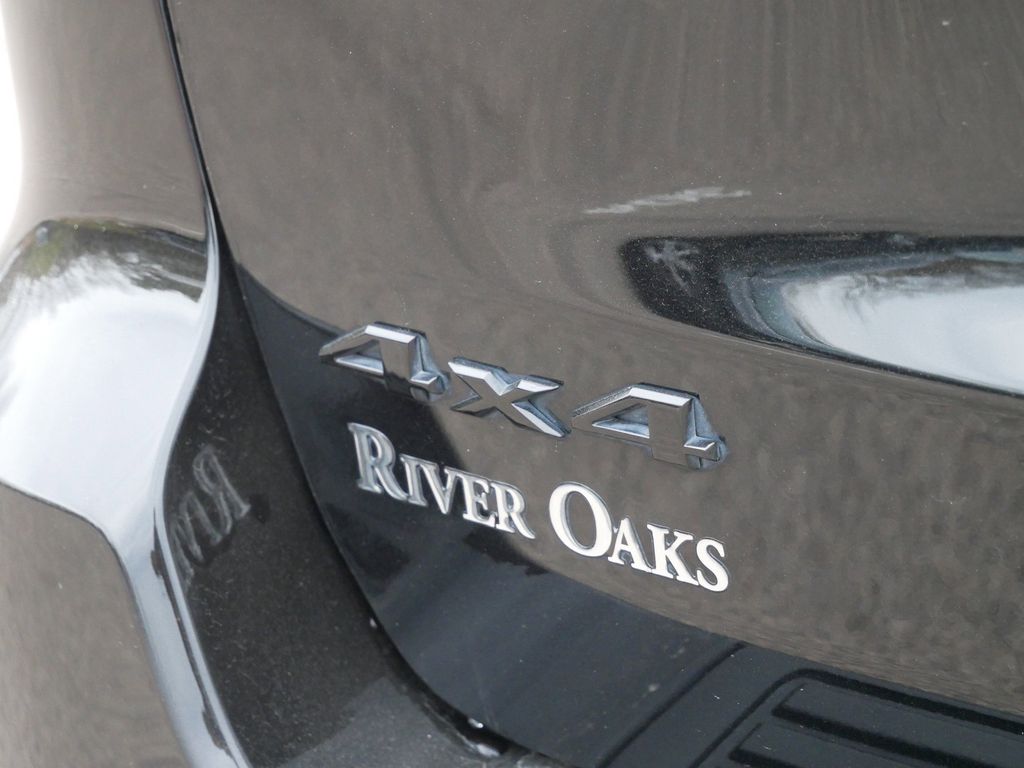 Thumbnail: 2021 Jeep Grand Cherokee - 24