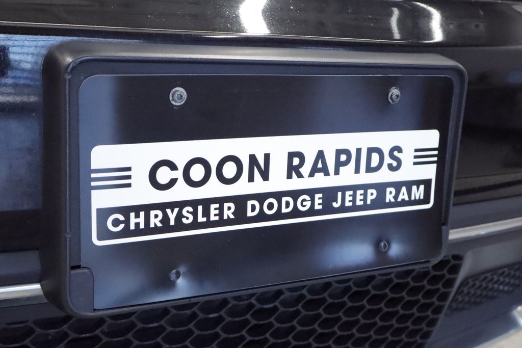 Thumbnail: 2019 Jeep Grand Cherokee - 18