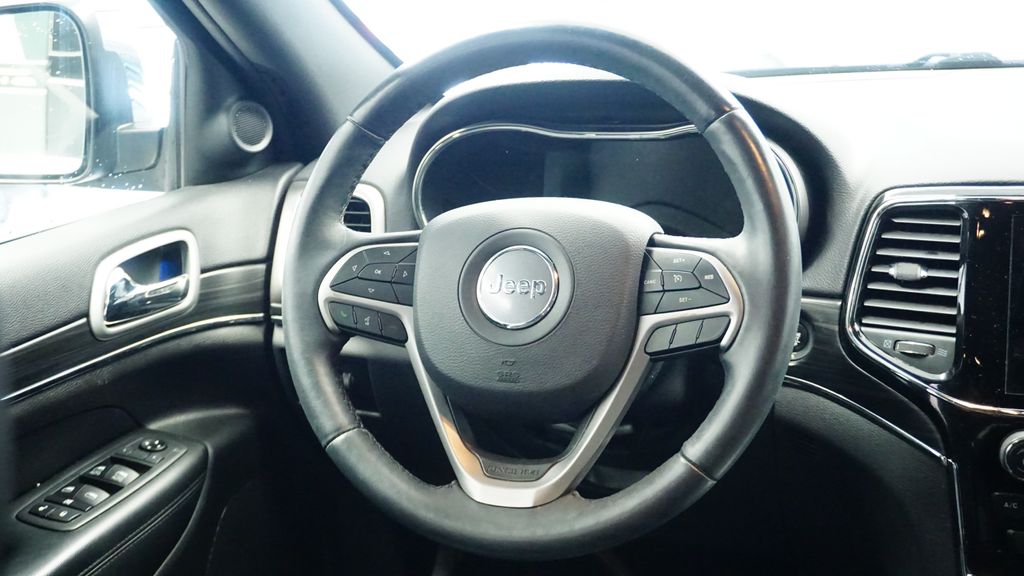 Thumbnail: 2019 Jeep Grand Cherokee - 8