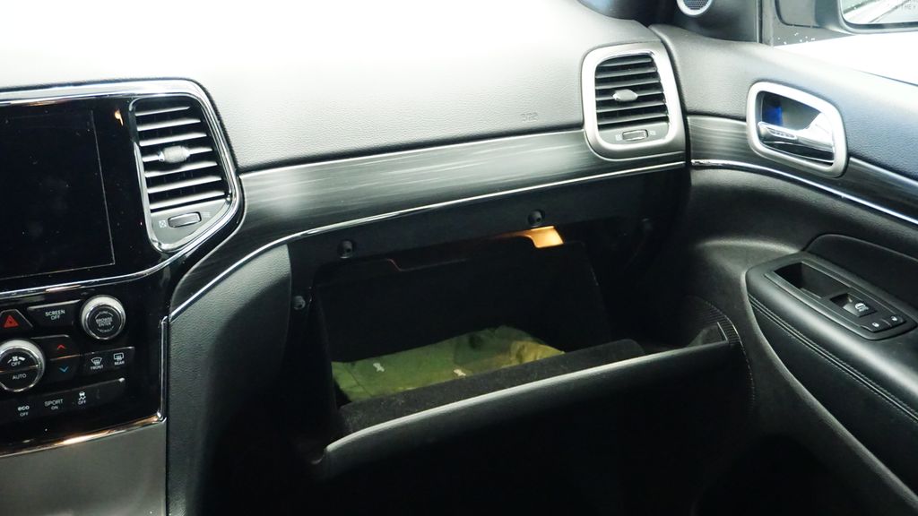 Thumbnail: 2019 Jeep Grand Cherokee - 27