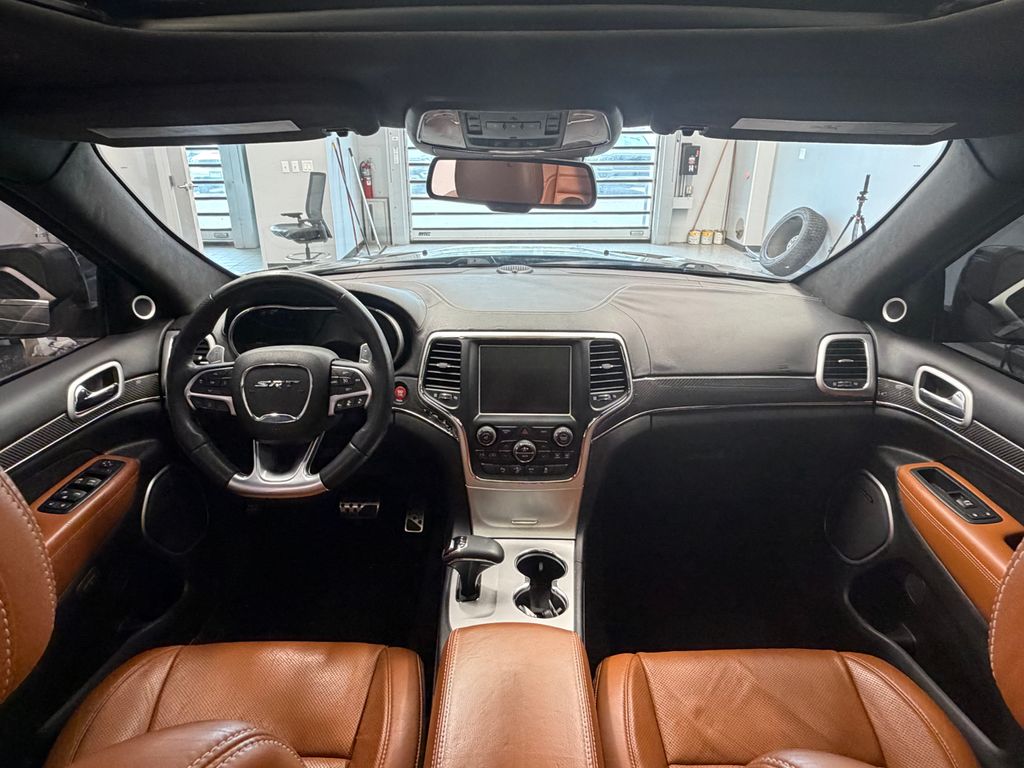 Thumbnail: 2015 Jeep Grand Cherokee - 2