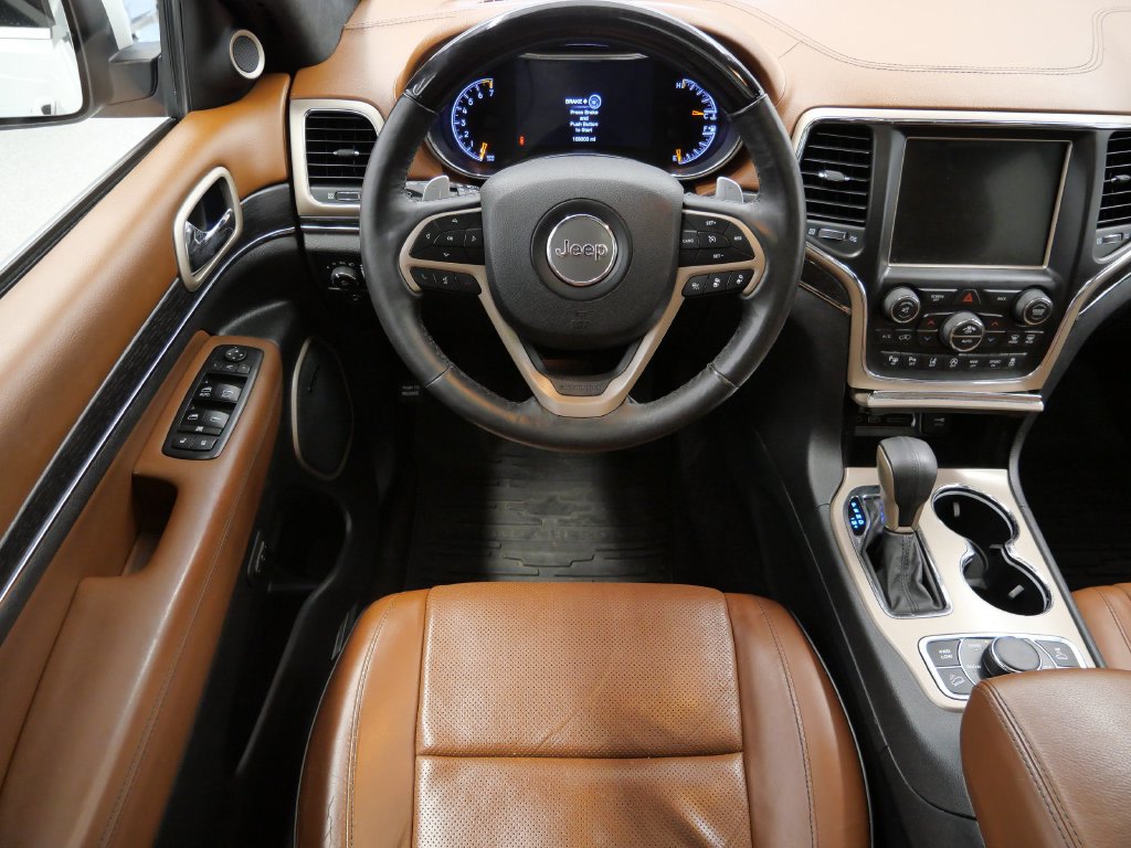Thumbnail: 2017 Jeep Grand Cherokee - 2