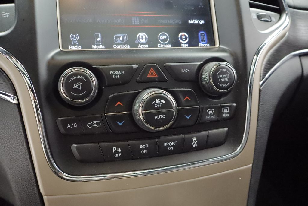 Thumbnail: 2016 Jeep Grand Cherokee - 24