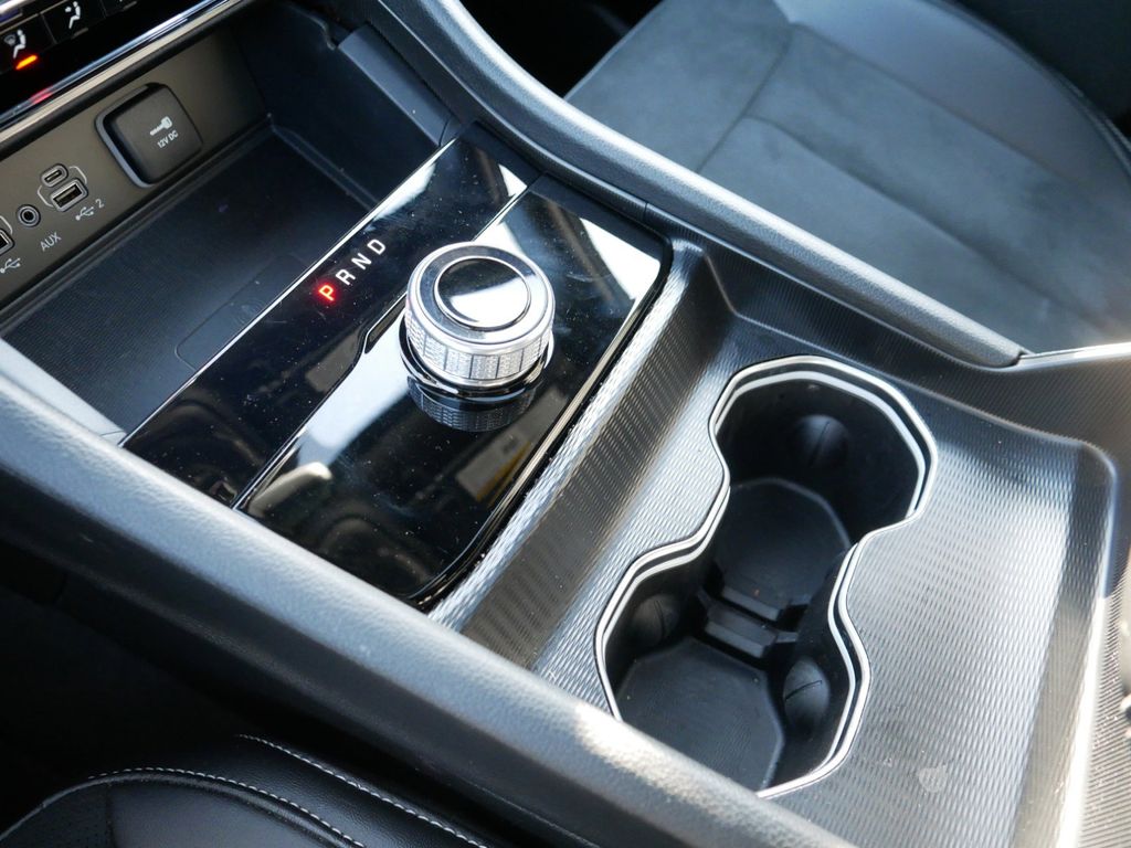 Thumbnail: 2024 Jeep Grand Cherokee - 14