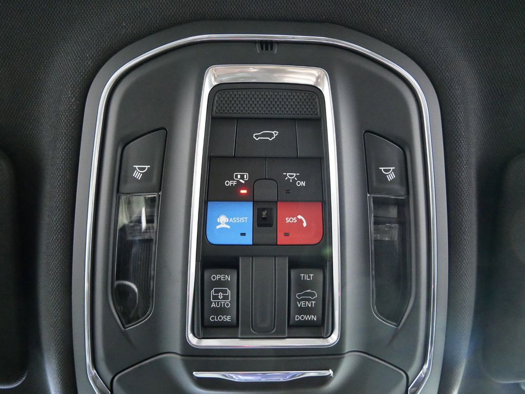 Thumbnail: 2024 Jeep Grand Cherokee - 47