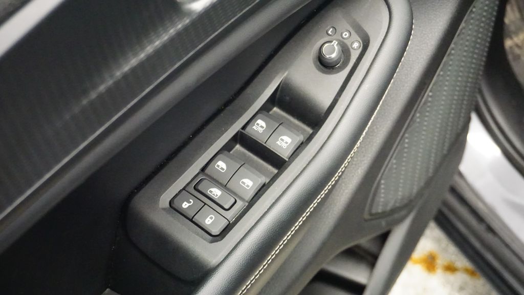 Thumbnail: 2023 Jeep Grand Cherokee - 26