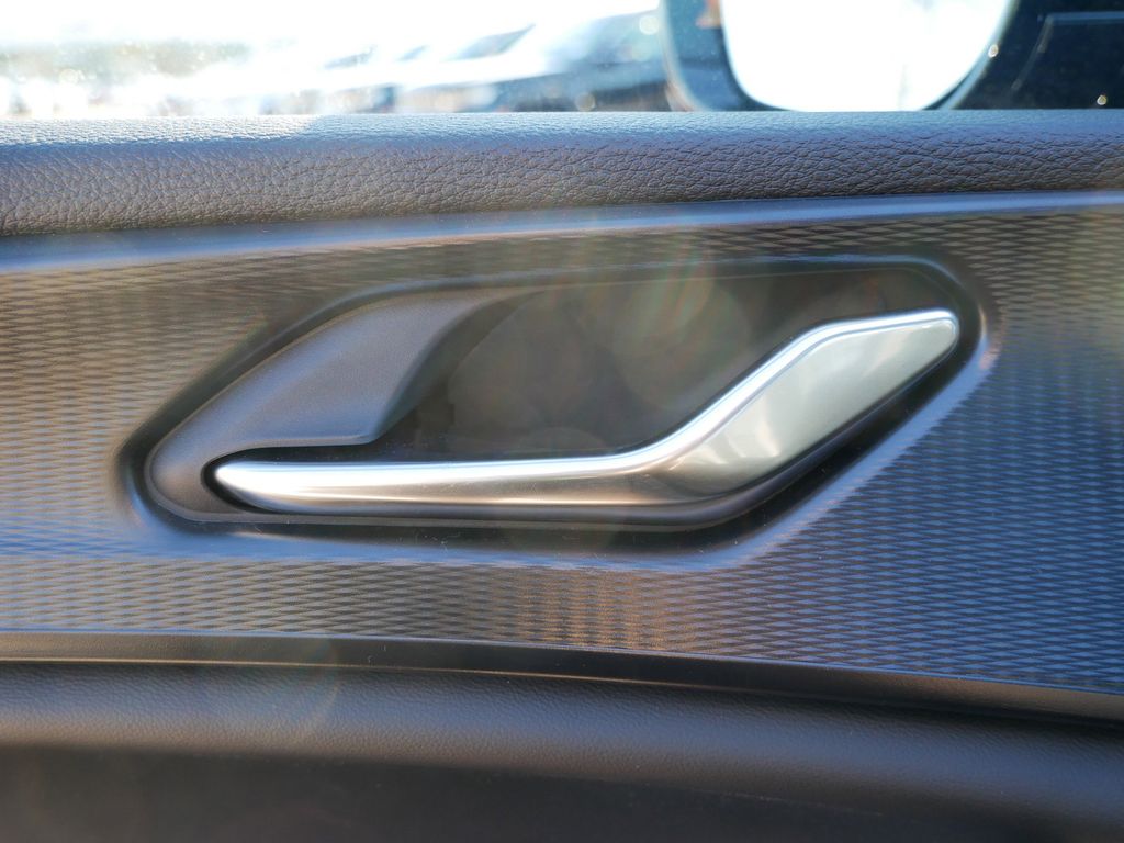 Thumbnail: 2025 Jeep Grand Cherokee - 34