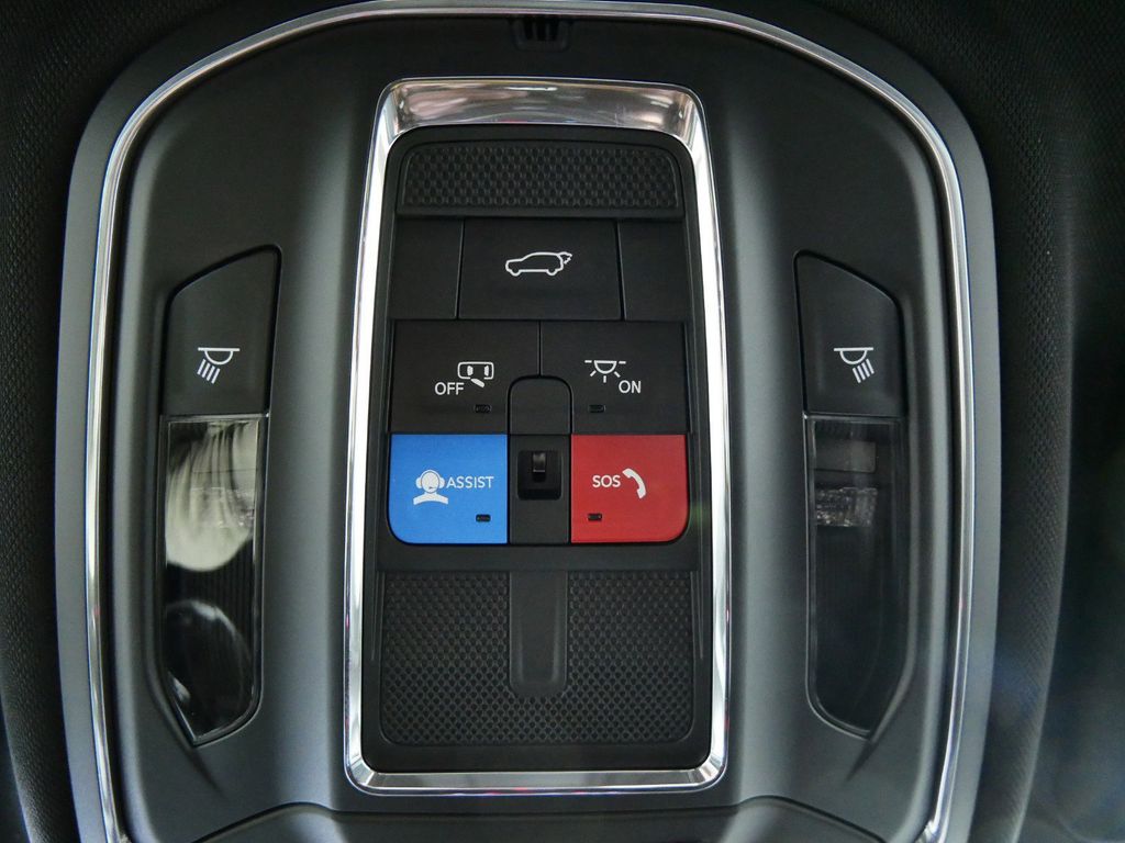 Thumbnail: 2024 Jeep Grand Cherokee - 44