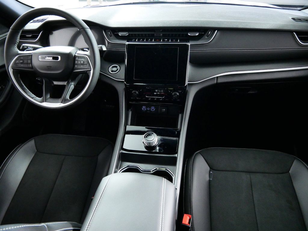Thumbnail: 2024 Jeep Grand Cherokee - 2