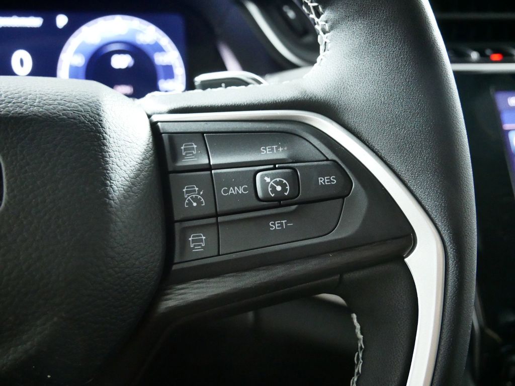 Thumbnail: 2024 Jeep Grand Cherokee - 41