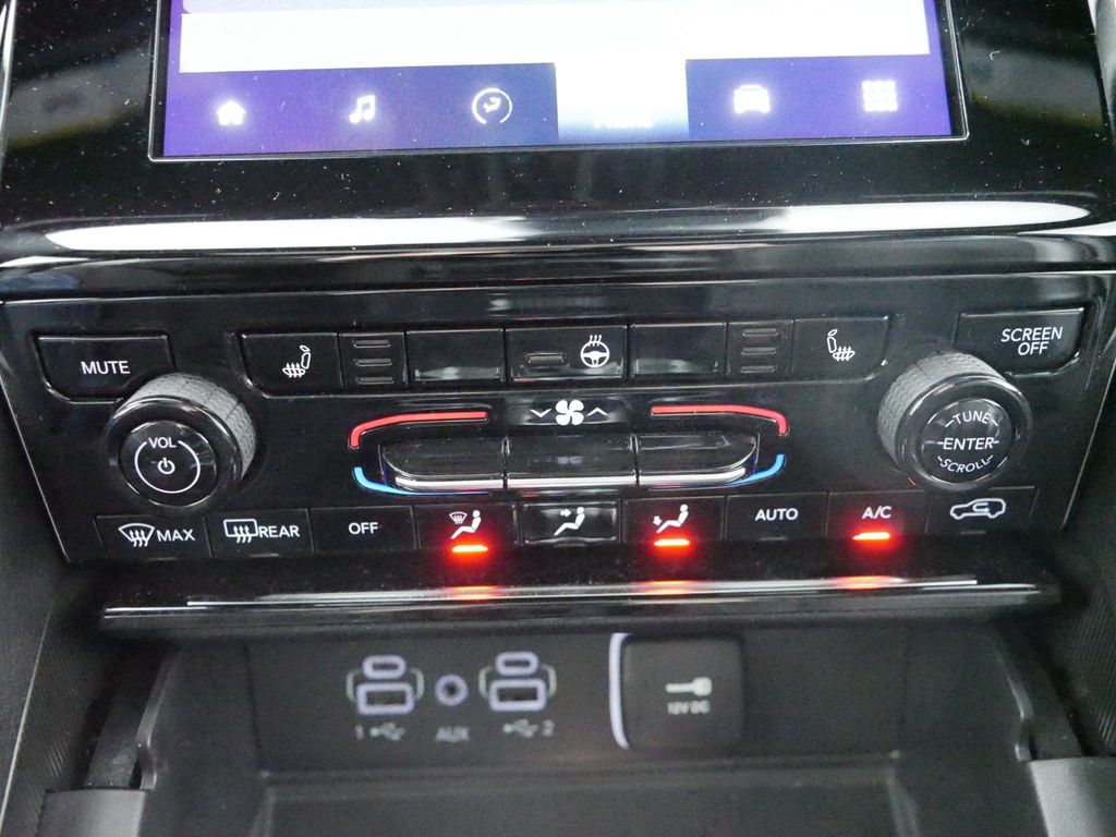 Thumbnail: 2024 Jeep Grand Cherokee - 44