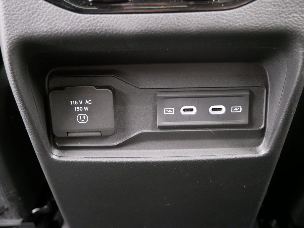 Thumbnail: 2026 Jeep Grand Cherokee - 18