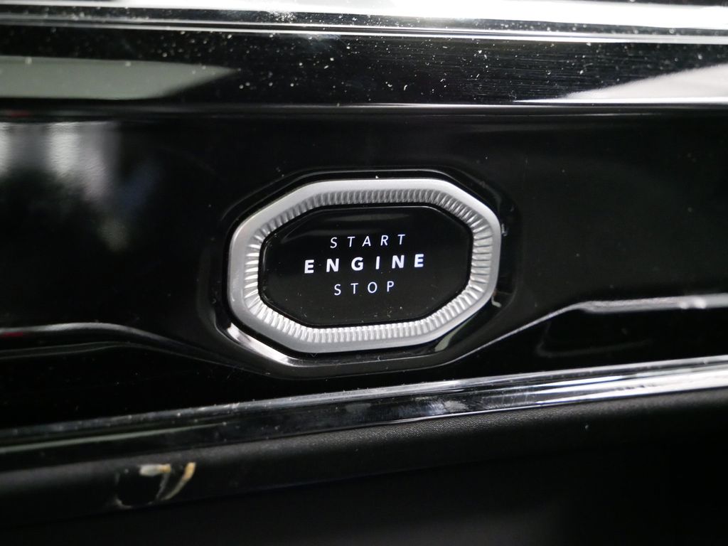 Thumbnail: 2026 Jeep Grand Cherokee - 26
