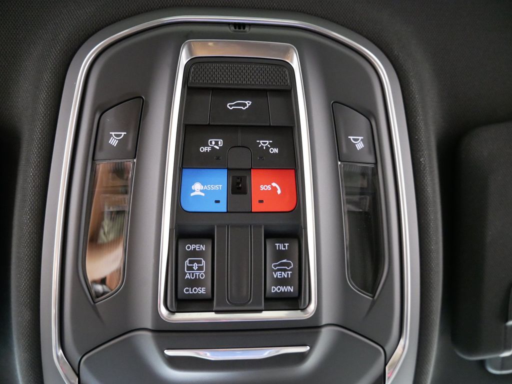 Thumbnail: 2026 Jeep Grand Cherokee - 25