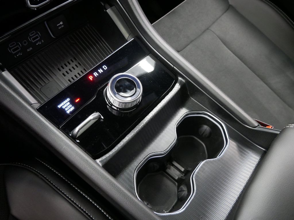 Thumbnail: 2026 Jeep Grand Cherokee - 12