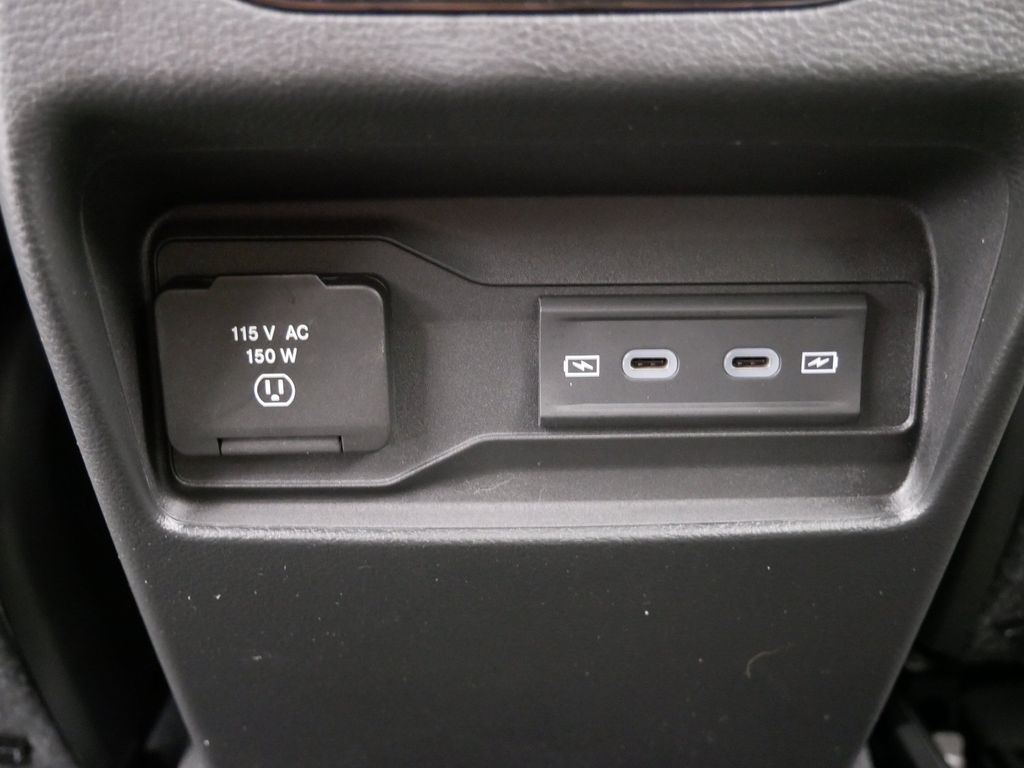 Thumbnail: 2026 Jeep Grand Cherokee - 18