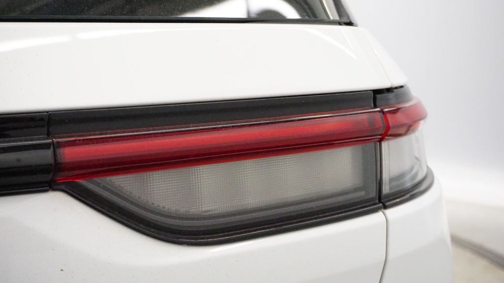 Thumbnail: 2023 Jeep Grand Cherokee - 20