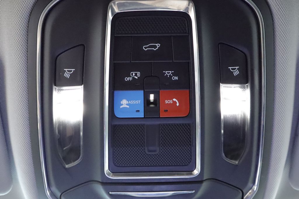 Thumbnail: 2023 Jeep Grand Cherokee - 34