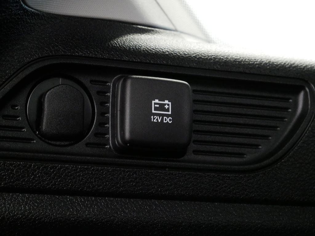 Thumbnail: 2023 Jeep Grand Cherokee - 25