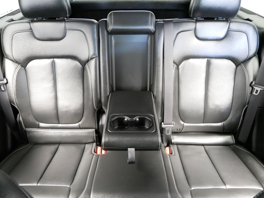 Thumbnail: 2023 Jeep Grand Cherokee - 29