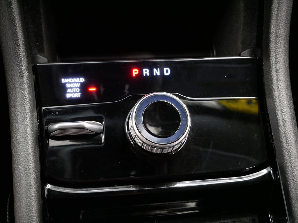 Thumbnail: 2023 Jeep Grand Cherokee - 44