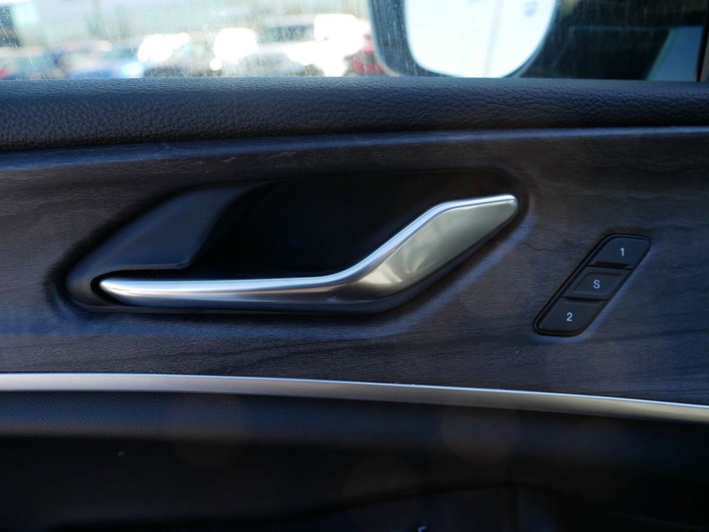 Thumbnail: 2025 Jeep Grand Cherokee - 34