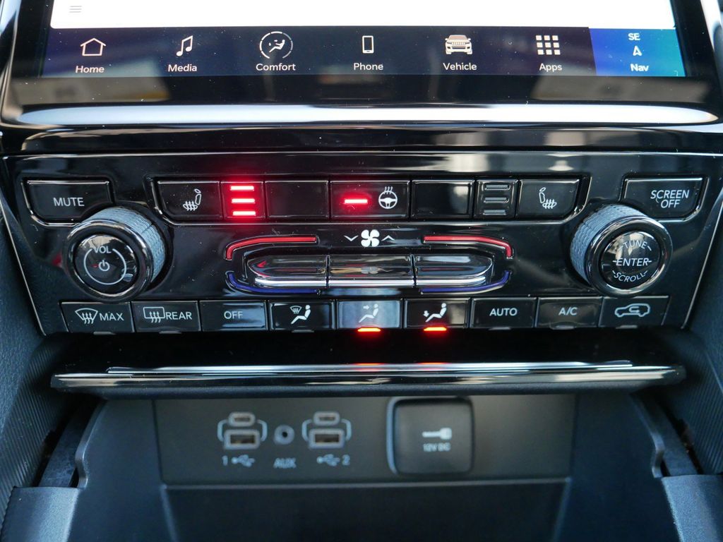 Thumbnail: 2025 Jeep Grand Cherokee - 44