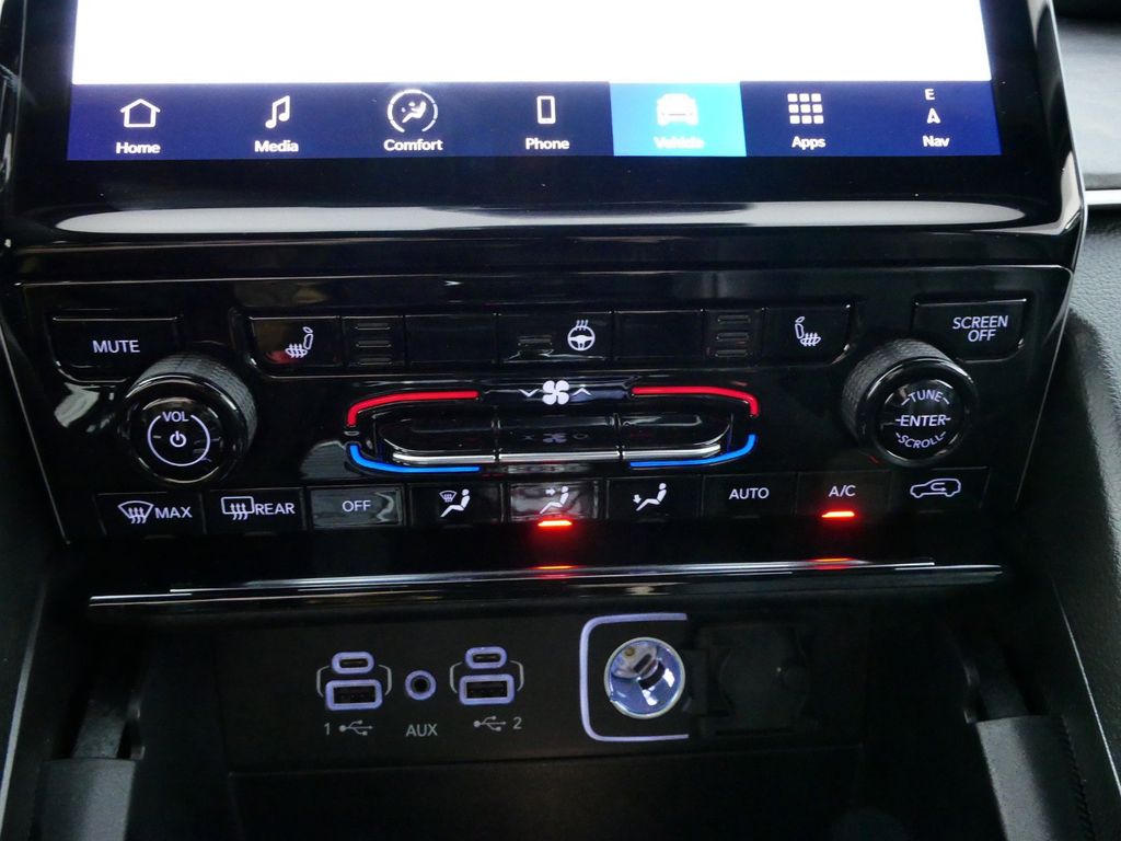 Thumbnail: 2024 Jeep Grand Cherokee - 45