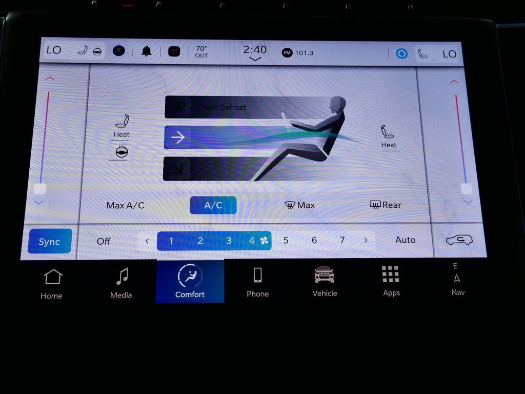 Thumbnail: 2024 Jeep Grand Cherokee - 42