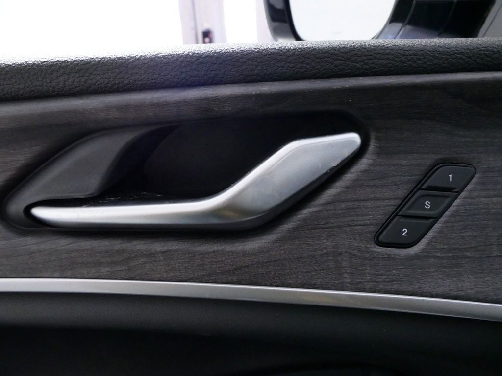 Thumbnail: 2024 Jeep Grand Cherokee - 36