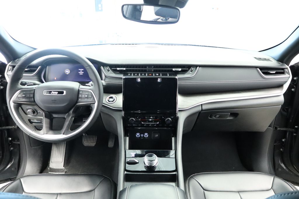 Thumbnail: 2024 Jeep Grand Cherokee - 2