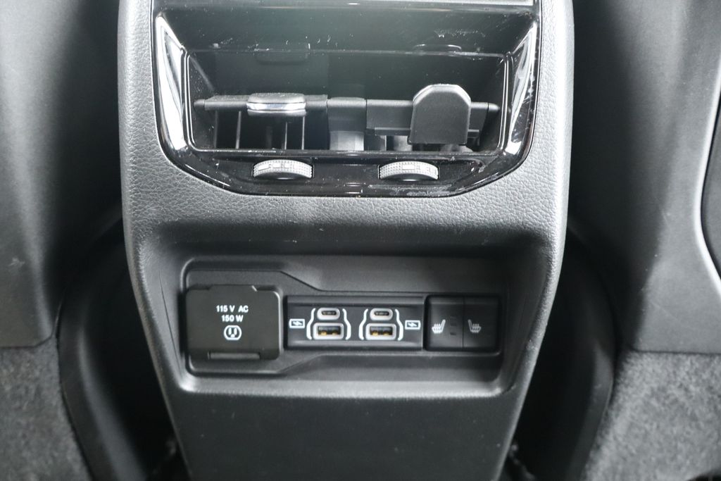 Thumbnail: 2024 Jeep Grand Cherokee - 31