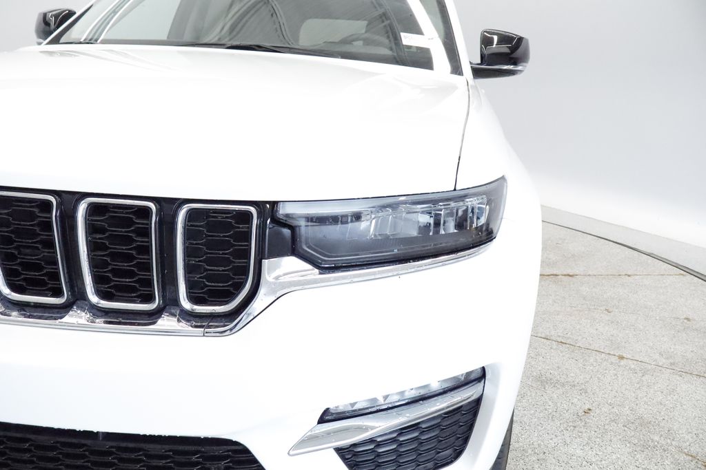 Thumbnail: 2023 Jeep Grand Cherokee - 19