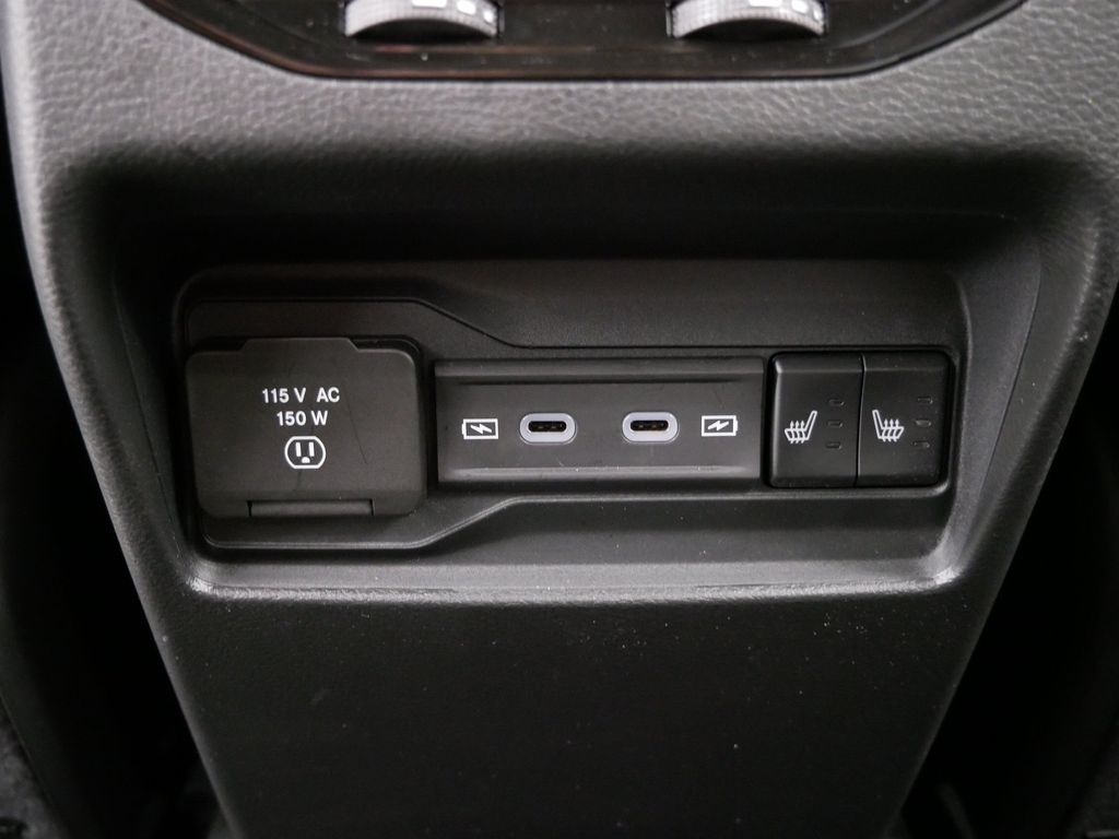 Thumbnail: 2026 Jeep Grand Cherokee - 18