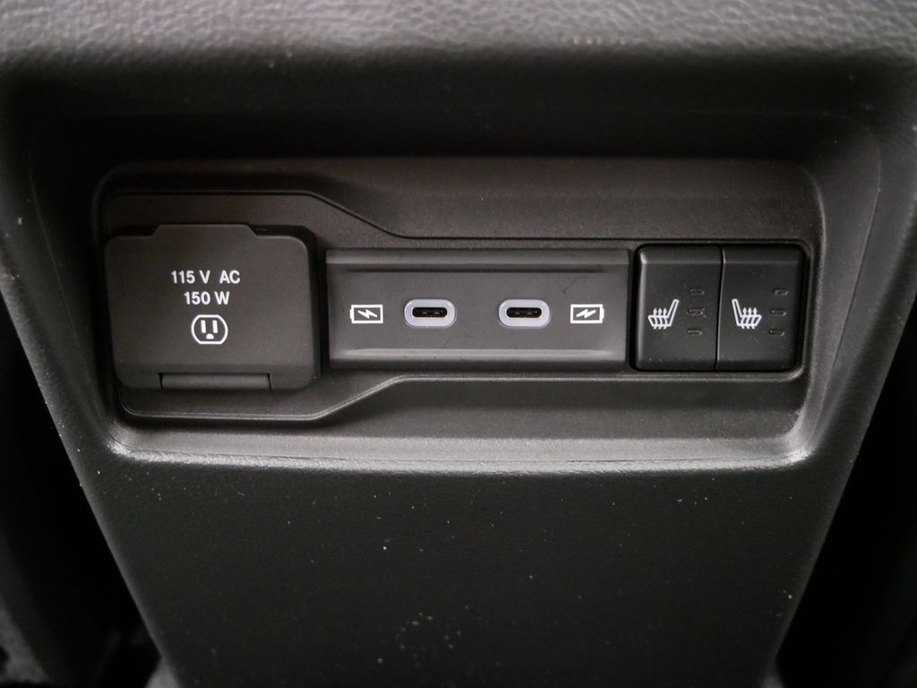 Thumbnail: 2026 Jeep Grand Cherokee - 18