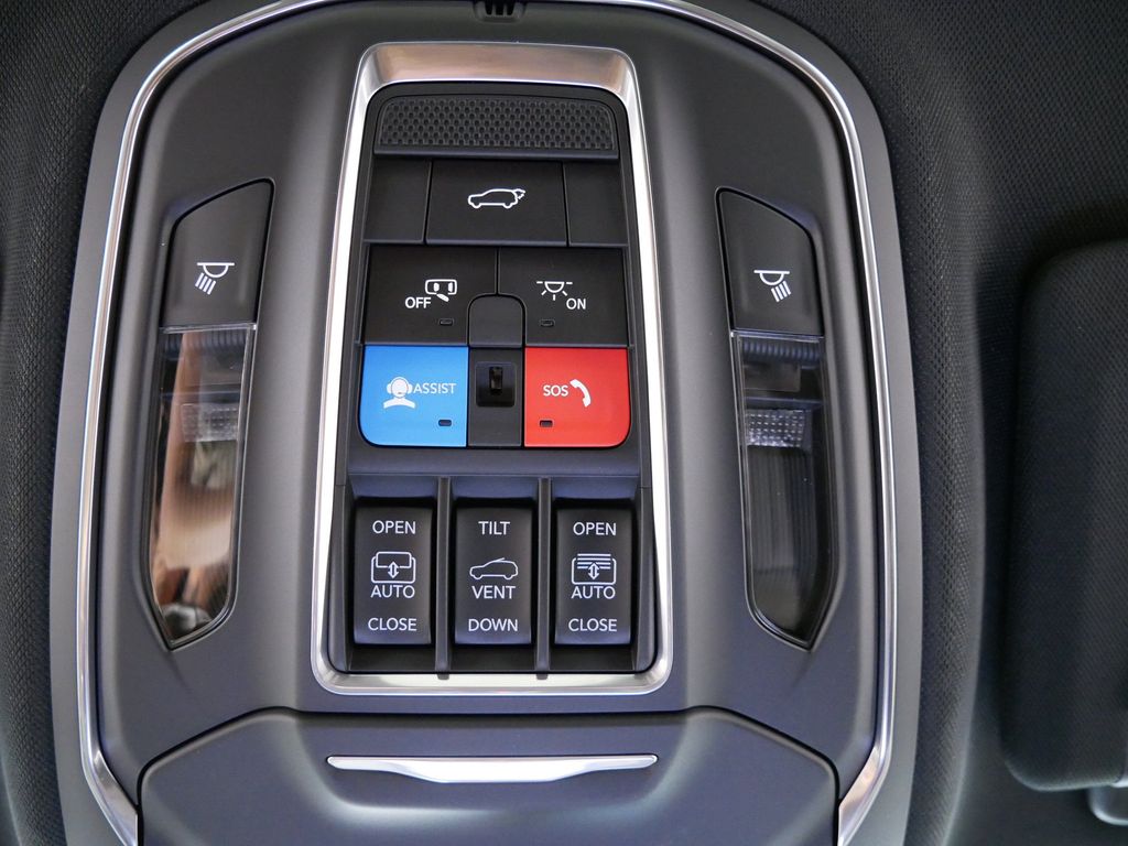 Thumbnail: 2026 Jeep Grand Cherokee - 27