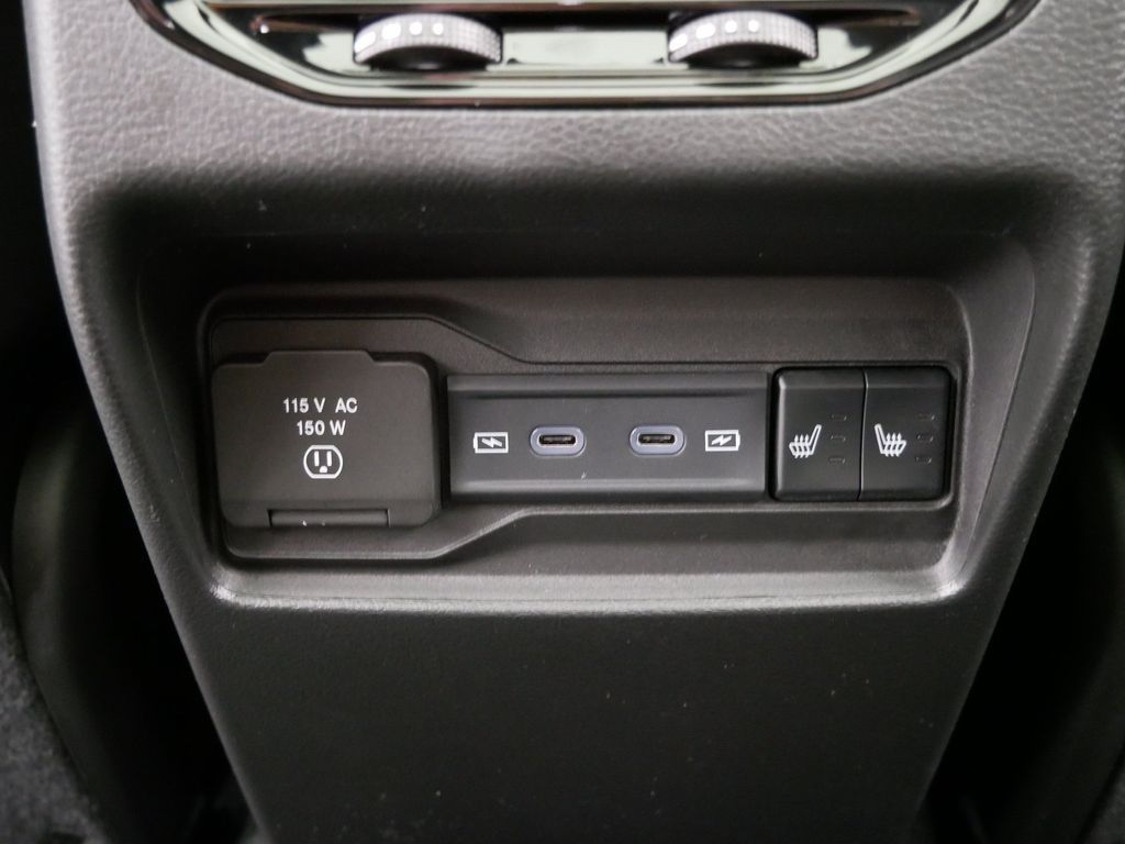 Thumbnail: 2026 Jeep Grand Cherokee - 19